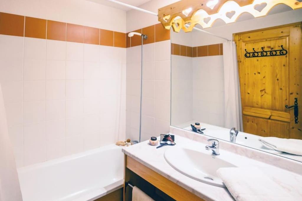 Appartement Rez-De-Chaussee, Cosy T3 4 A 6 Pers Avec Piscines Interieure & Exterieure A Samoens En Haute-Savoie Dış mekan fotoğraf